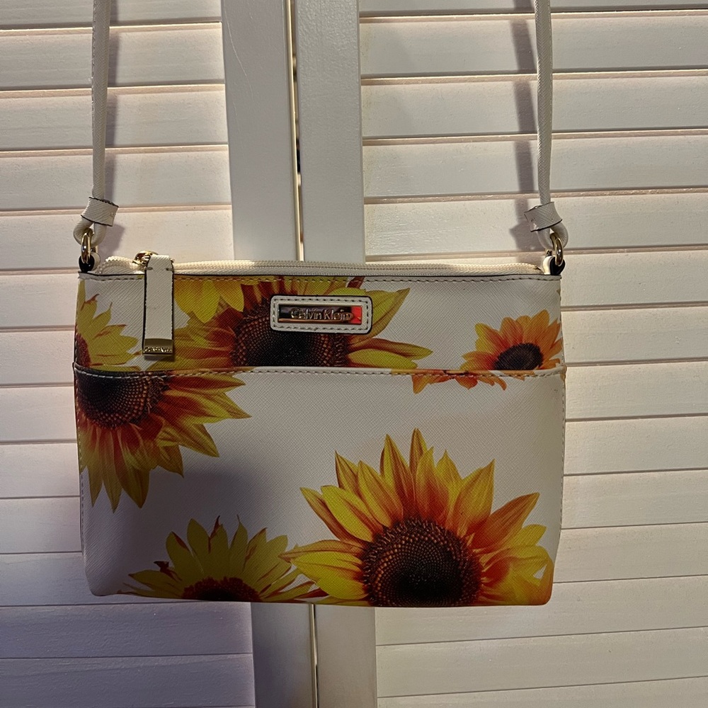 Calvin Klein Crossbody